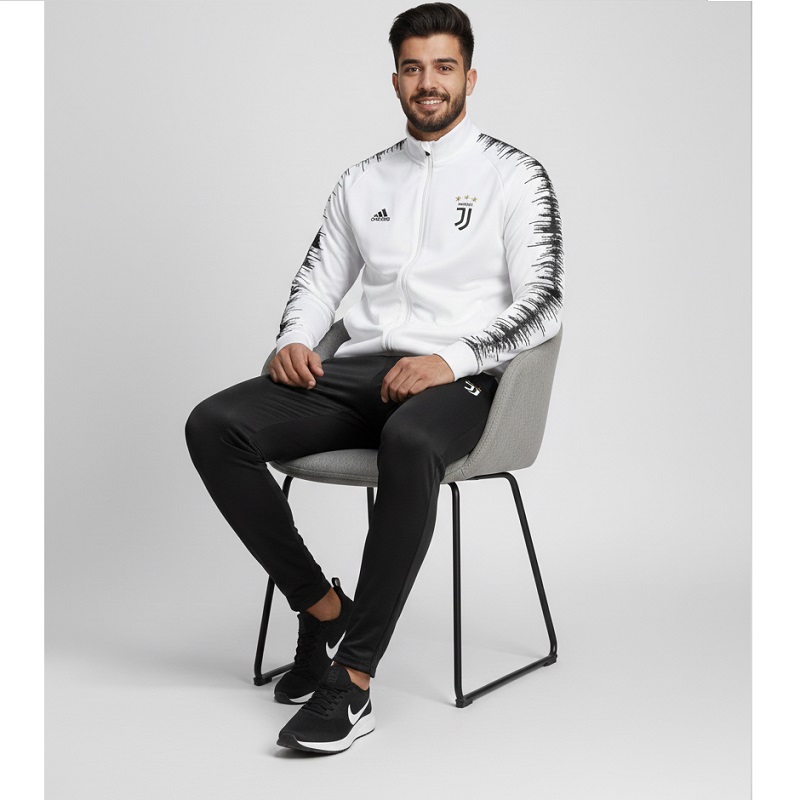 پکیج ست سوییشرت شلوار یوونتوس مردانه مدل R77  کفش ورزشی مردانه Nike مدل Tigo زیره سفید